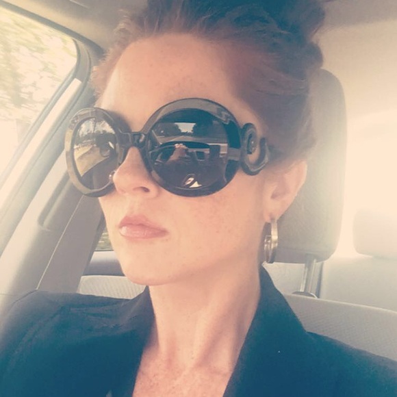 Meet your Posher - Picture 4 of 7